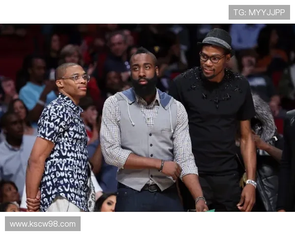 七次全明星球员的多球队生涯探秘：摩西马龙保罗霍华德卡特威少的传奇之路